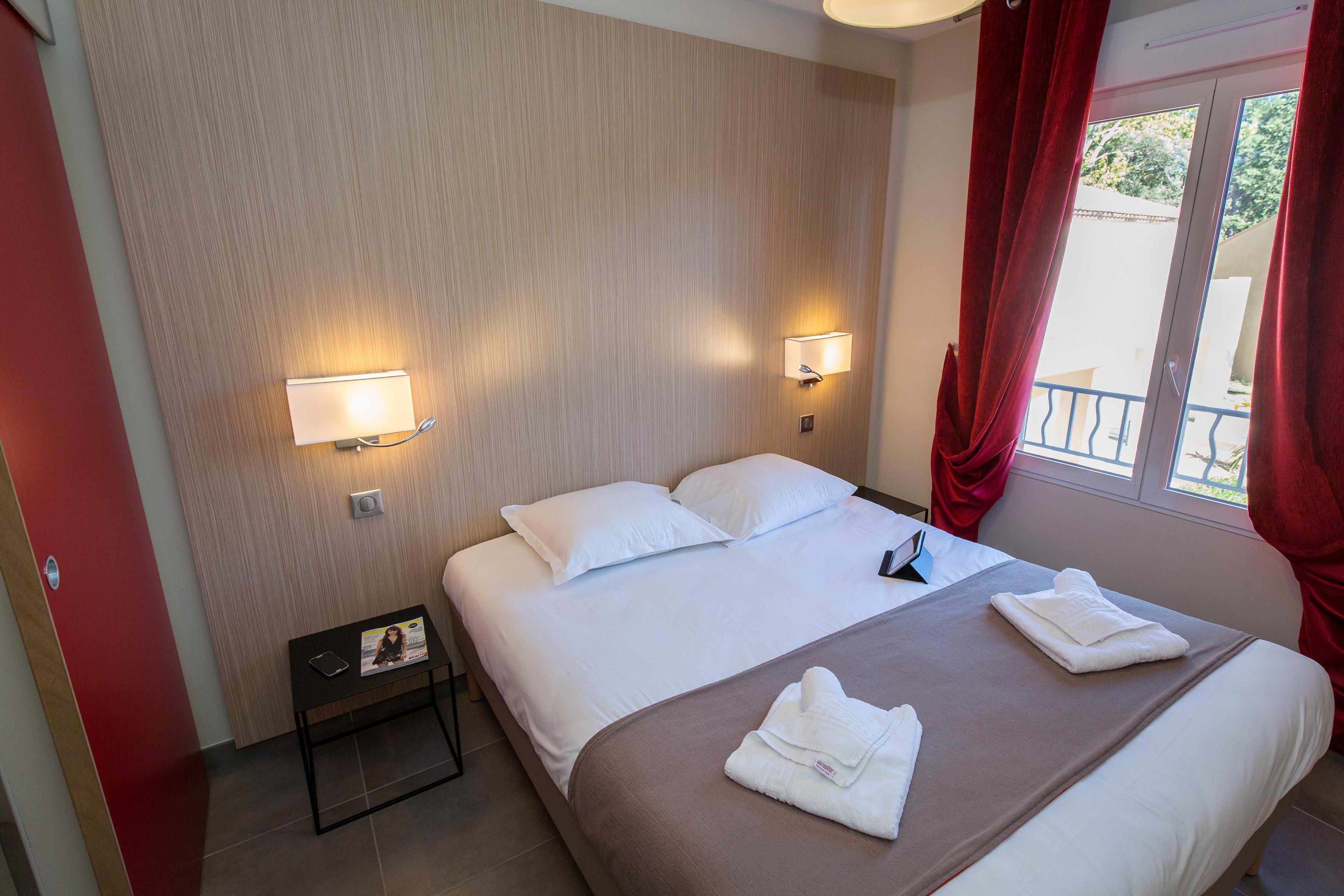 Sowell Residences Les Perles Du Golfe De Saint-Tropez Гримо Экстерьер фото