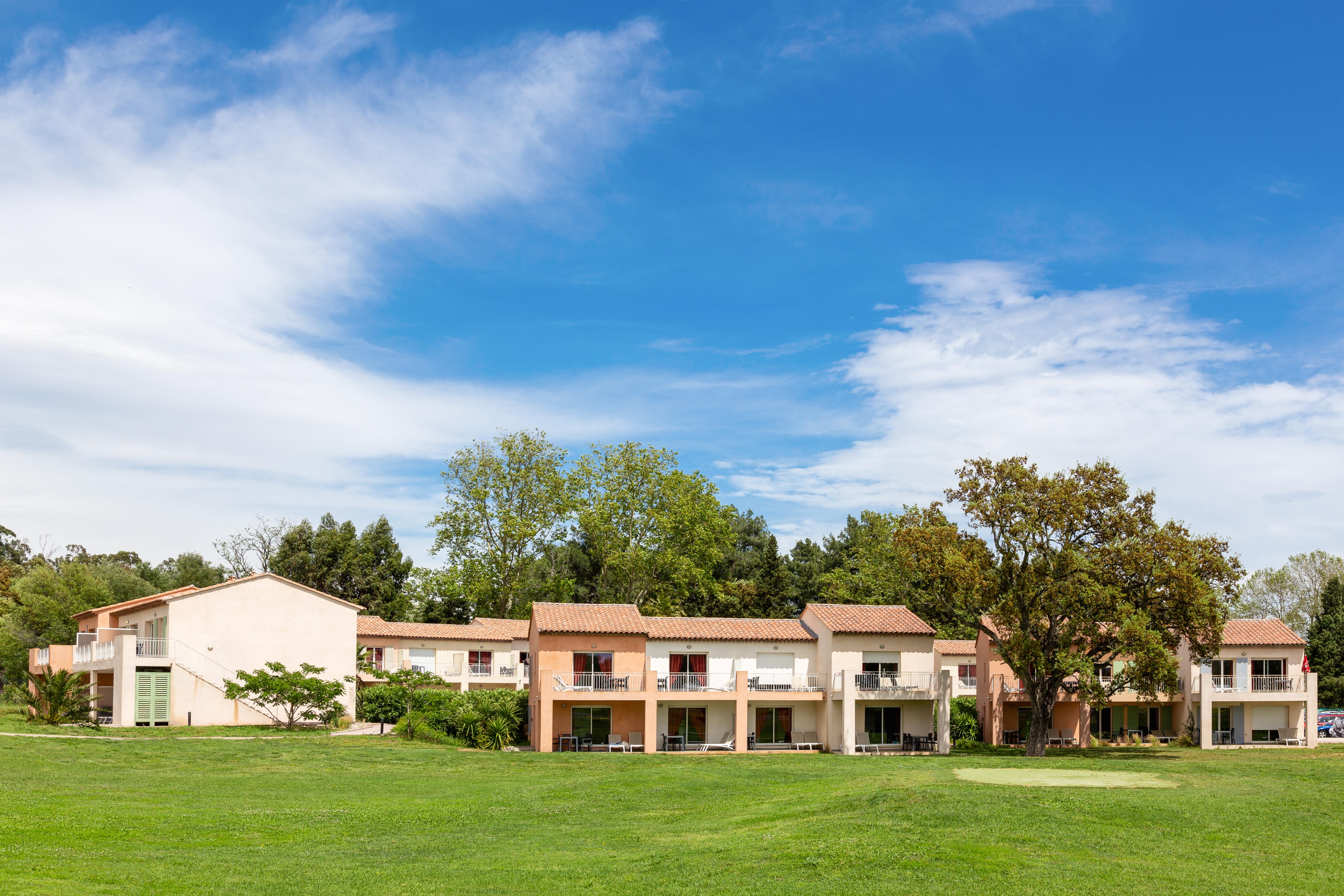 Sowell Residences Les Perles Du Golfe De Saint-Tropez Гримо Экстерьер фото